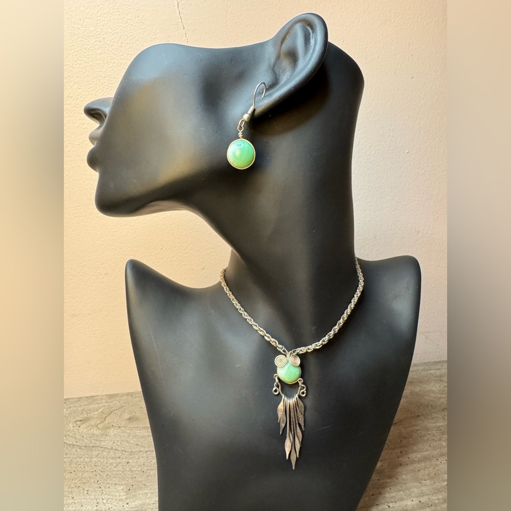 Vintage Silver and Green Necklace and Earring Set. Stamped 18KGP. 17” Chain.